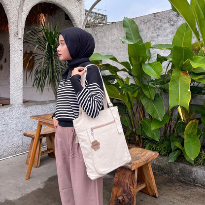 Lala Canvas Totebag
