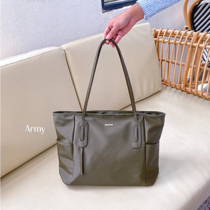 Monicka Totebag