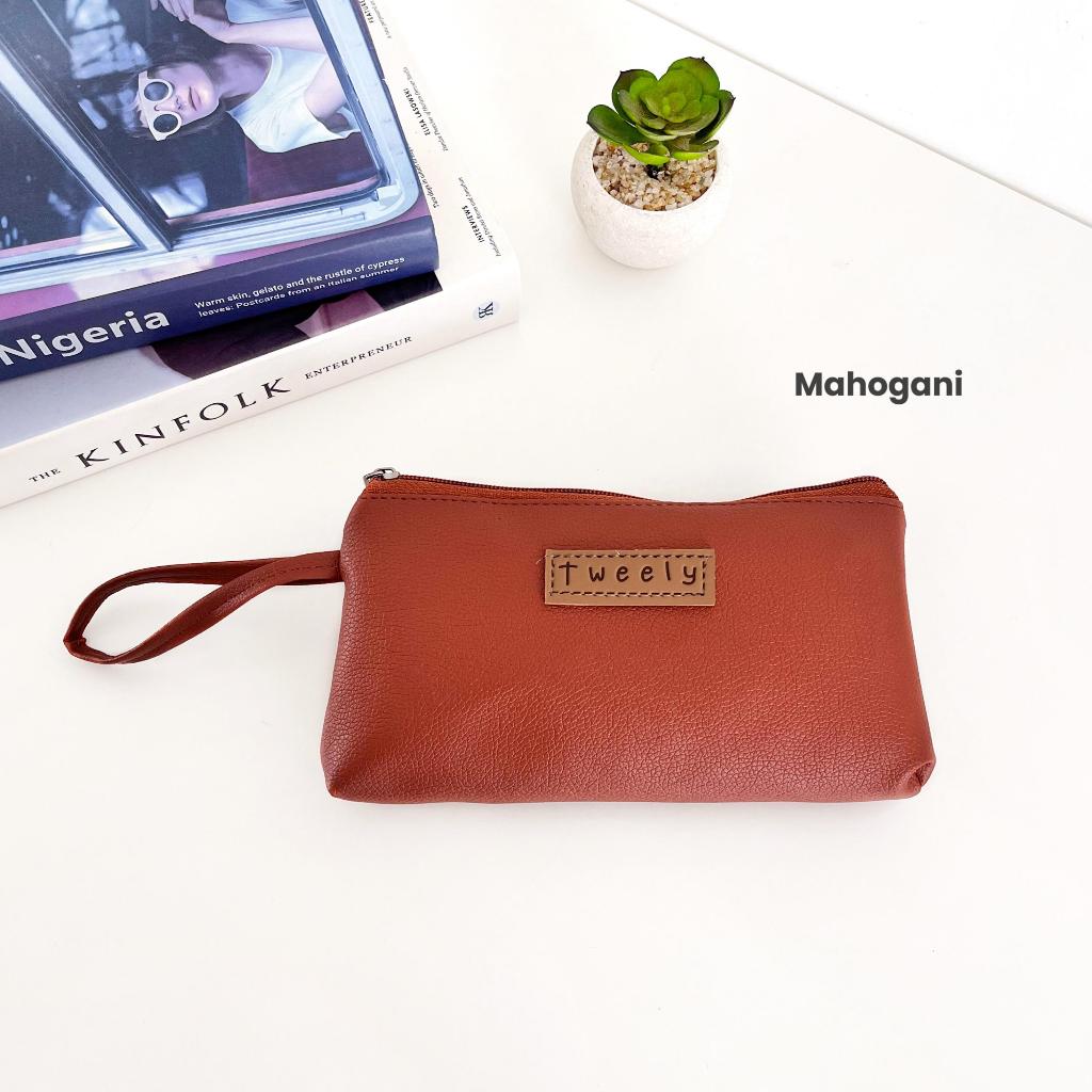 Pouch / Tempat Pensil by tweely