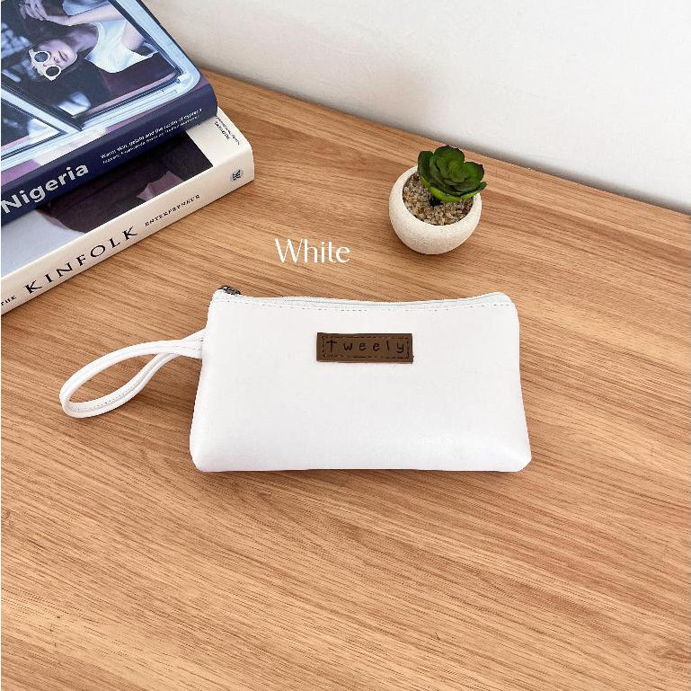 Pouch / Tempat Pensil by tweely